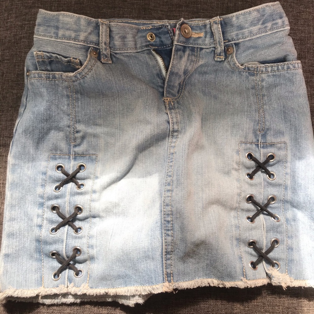2 children’s place denim skirts